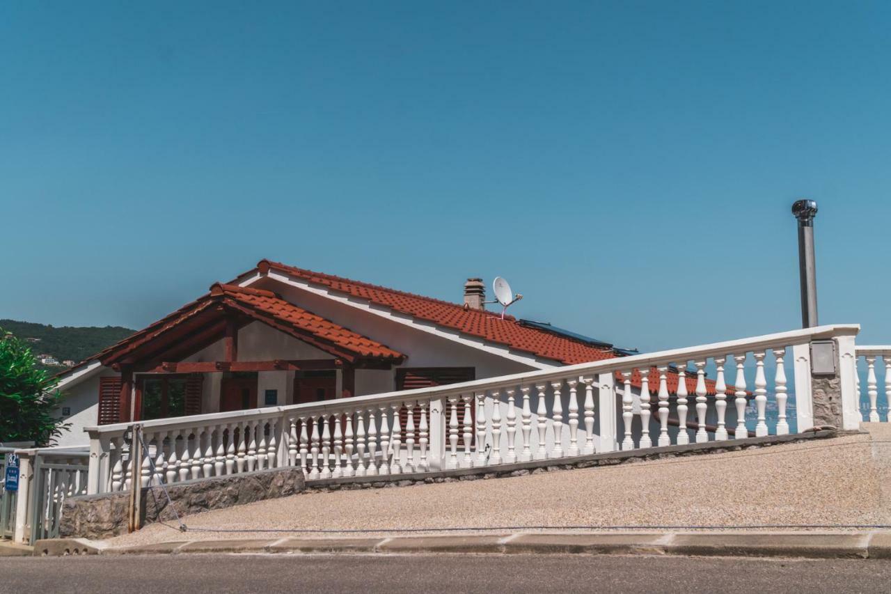 לובראן Apartments Micic מראה חיצוני תמונה